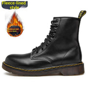 8-eye cowhide leather lace-up boots in black, fleece-lined version